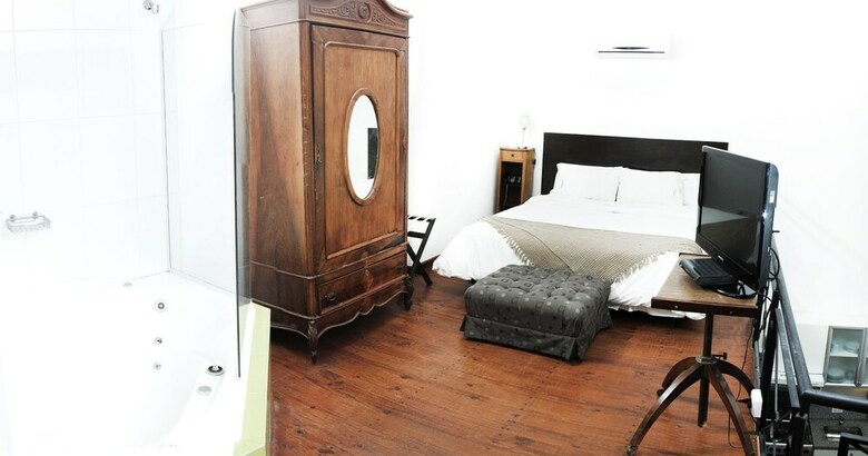 Hotel La Rozada Suites