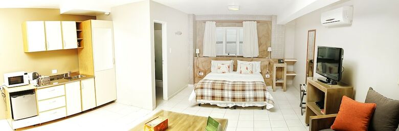 Hotel La Rozada Suites
