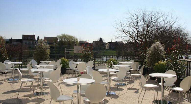 Aparthotel Residhome Neuilly Plaisance Bords de Marne