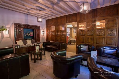 Hotel Logis Hostellerie Du Vieux Moulin