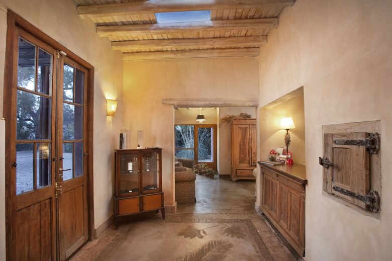 Hotel Posada Borravino