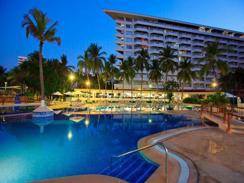 Hotel Krystal Ixtapa