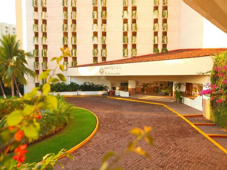 Hotel Krystal Ixtapa