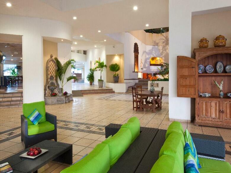 Hotel Krystal Ixtapa