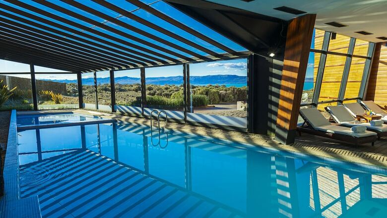 Hotel Design Suites