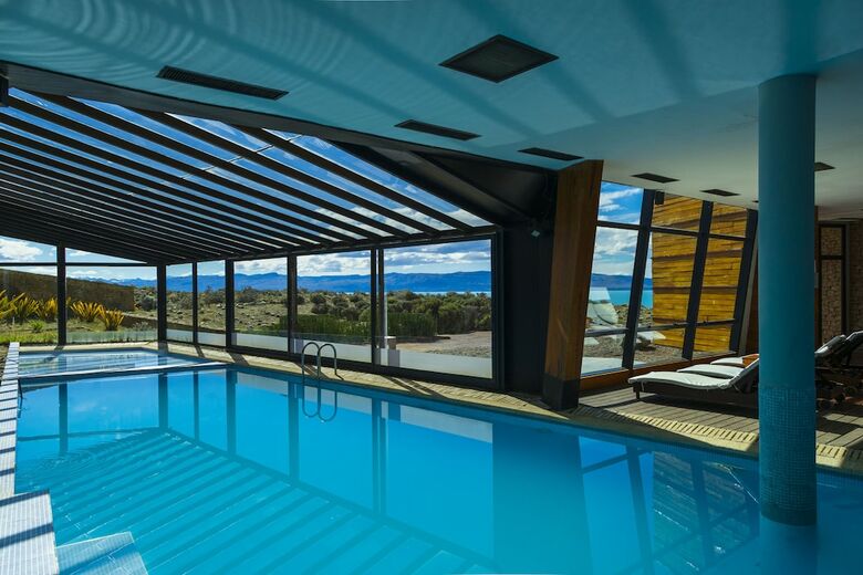 Hotel Design Suites