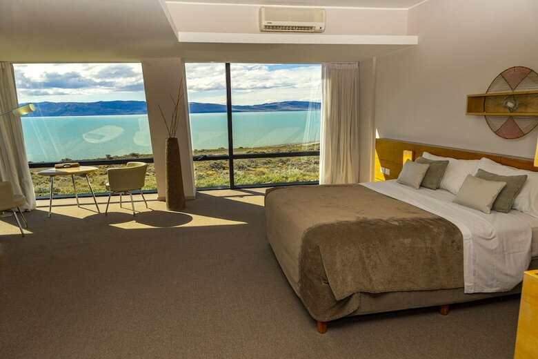 Hotel Design Suites