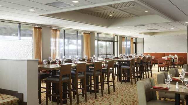 Hotel Doubletree By Hilton Atlantic Beach Oceanfront
