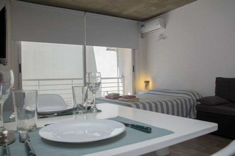 Hotel Modern Studios In Palermo