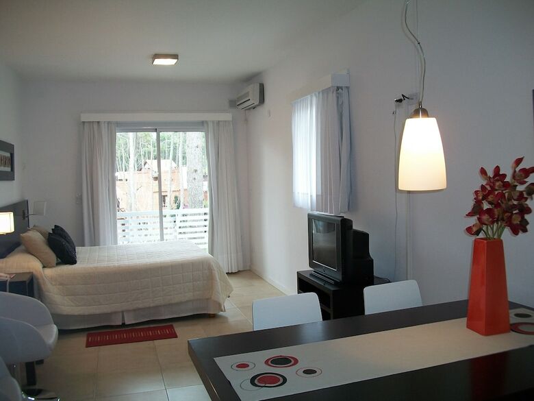 Hotel Avutarda De Carilo