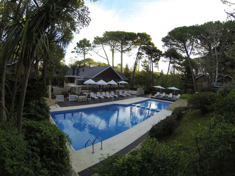Hotel Carilo Hills