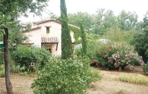 Holiday Home La Roure�