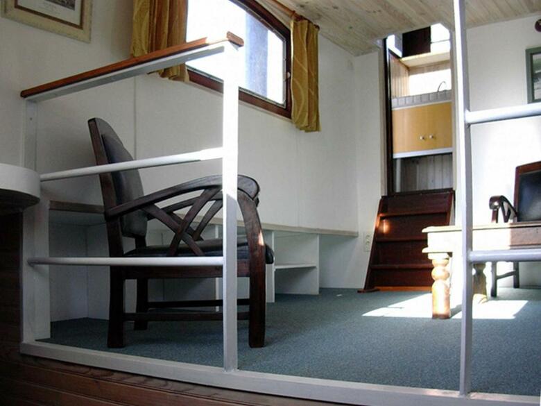 Hotel Boat For Guest