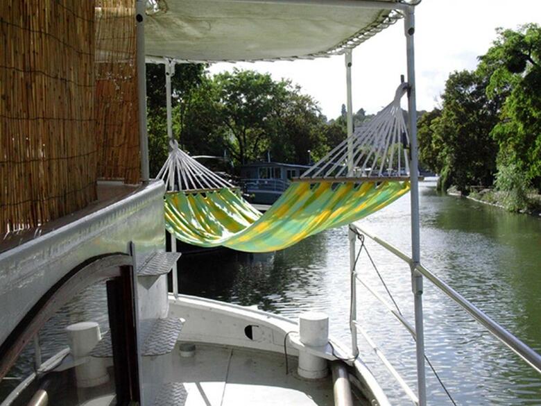 Hotel Boat For Guest