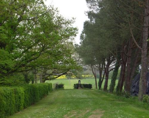 Bed & Breakfast Chateau De Thegra