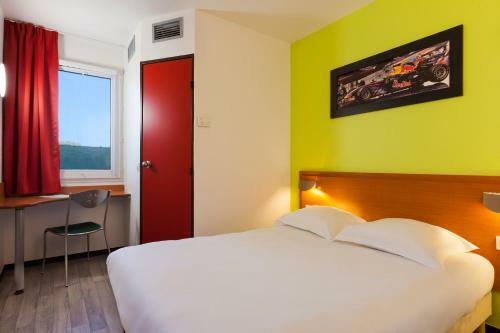 Hotel H�tel Balladins Chalons En Champagne