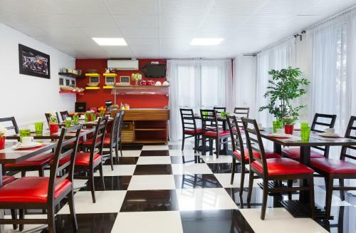 Hotel H�tel Balladins Chalons En Champagne