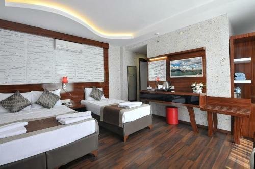 Uk Blue Coast Hotel Adult Only