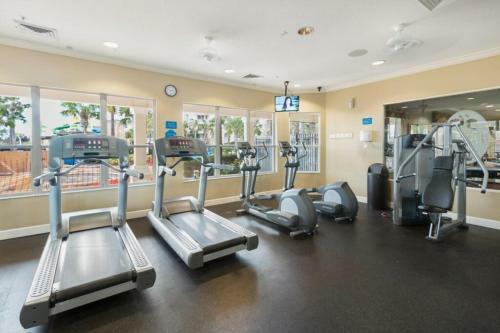 Apartamento Ground Floor Oversized Condo - Next To Disney! #104