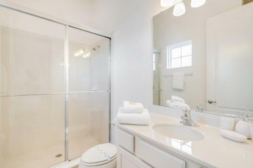 Beautiful Home Near Disney With Private Pool! Villa