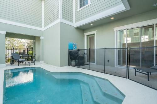 Beautiful Home Near Disney With Private Pool! Villa