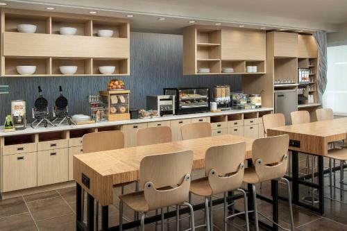 Hotel Home2 Suites By Hilton Orlando Downtown, Fl
