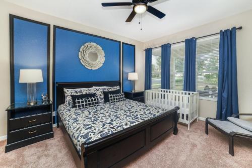 Bright 5br Villa Private Pool Spa 2 Miles To Disney