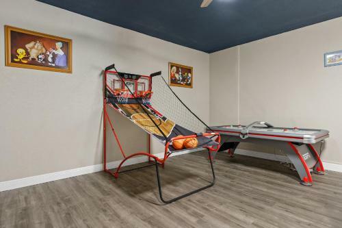 2miles To Disney, Villa W Pool In Windsor Hills