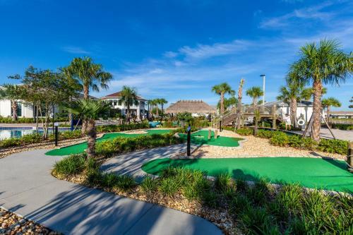 4 Bedrooms - 3 Bathrooms - Storey Lake 4827 Ct