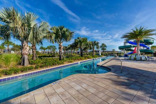 4 Bedrooms - 3 Bathrooms - Storey Lake 4827 Ct