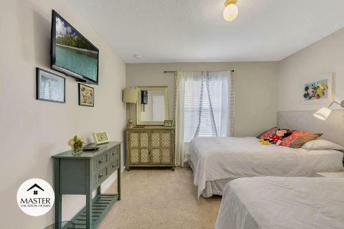 4 Bedrooms - 3 Bathrooms - Storey Lake 4827 Ct