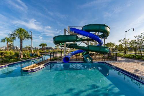 4 Bedrooms - 3 Bathrooms - Storey Lake 4827 Ct