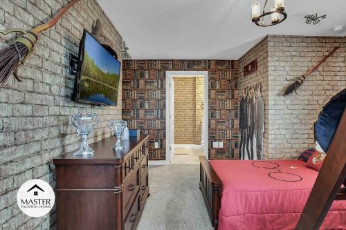 5 Bedrooms - 4 Bathrooms - Storey Lake 4800 Ll