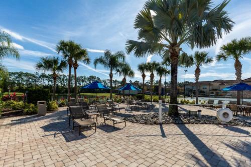 6 Bedrooms - 5 Bathrooms - Paradise Palms 8941 Cp