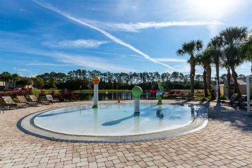 6 Bedrooms - 5 Bathrooms - Paradise Palms 8941 Cp