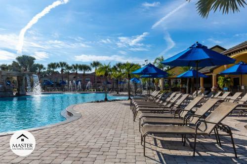 6 Bedrooms - 5 Bathrooms - Paradise Palms 8941 Cp