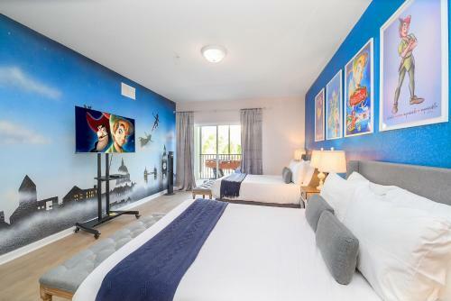 Luxury Disney Themed Condo - Pool & Private Patio