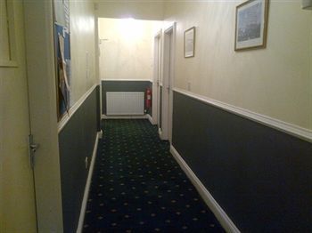 Hostal Mill Dam Guest House