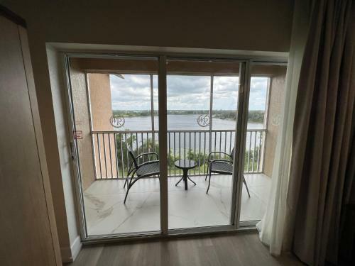Hotel 5 Minutes Away From Disney, Westgate Resort