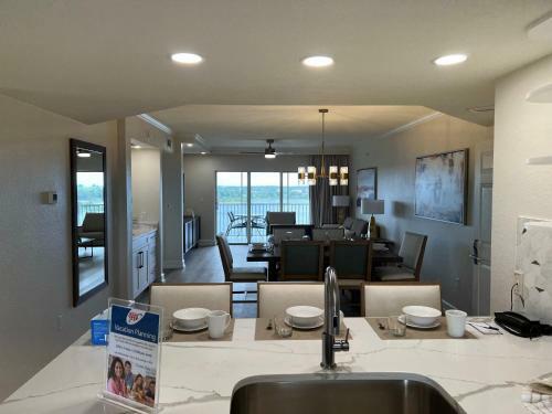 Hotel 5 Minutes Away From Disney, Westgate Resort