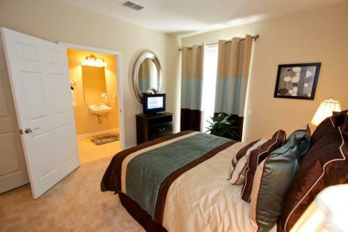 It319 - Vista Cay Resort - 3 Bed 3,5 Baths Townhome