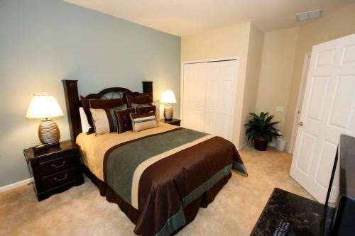 It319 - Vista Cay Resort - 3 Bed 3,5 Baths Townhome