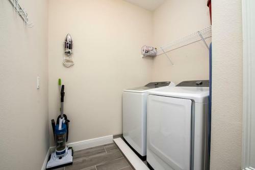 Private Pool Spa Themed Bedrooms 9 Mi To Disney