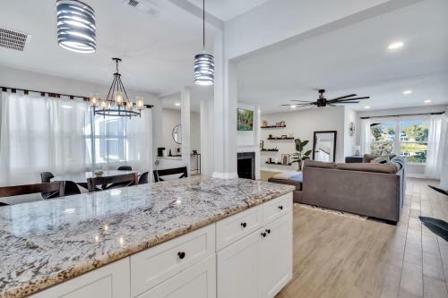 Modern Lake Front Casita Near Winter Park!