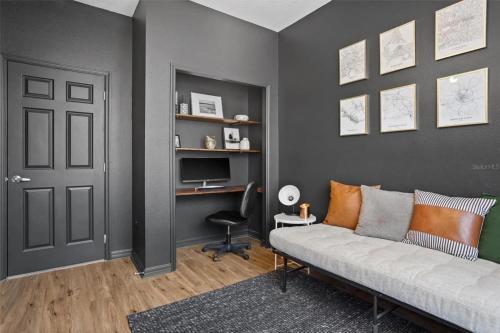 Comfy 3 Bedroom W Pool Near Disney World