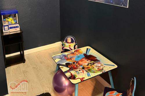 Apartamento Disney Condo! 2 Br - 2 Ba W/ Pool & Waterslides!