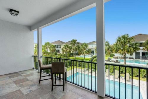 Villa Modern Luxury W/ 12 Ensuite Bds Pool&spa Theater