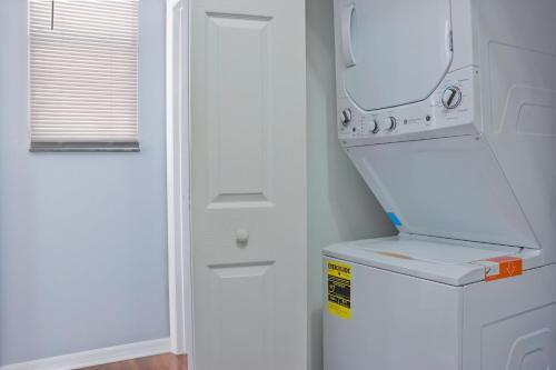Apartamento Tr1411rc - 3 Bedrooms - 3 Baths - Pool - Patio