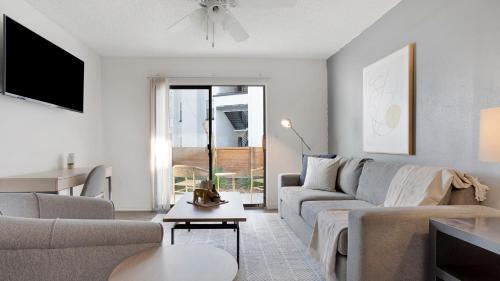 Modern Apartment In Prime Location Id9246x31