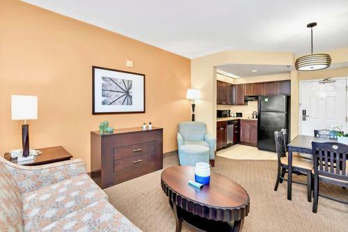 Apartamento Condo W Hot Tub Pool - Close To Universal Studio